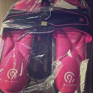 Champion girls black and pink slides size 4-5